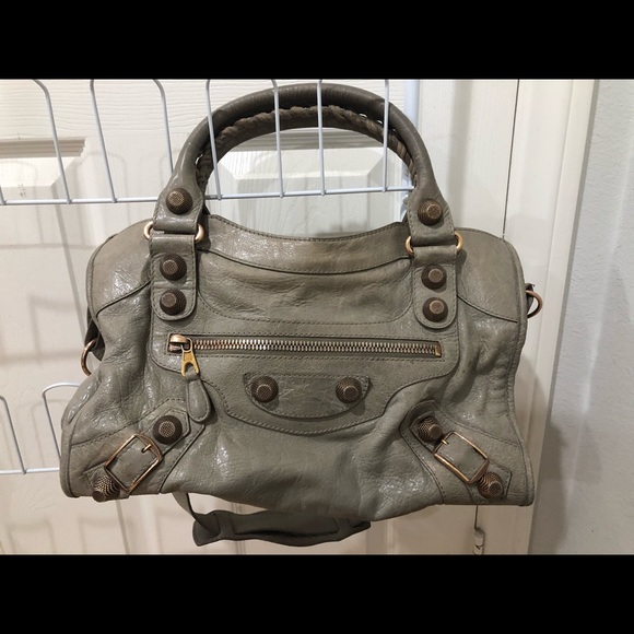 Balenciaga Handbags - Balenciaga city bag.